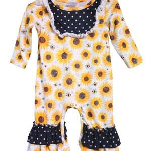 Sunflowers 🌻 & Bumblebees size: 3-6 months Romper